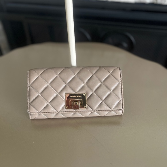 Michael Kors Handbags - Michael Kors Astrid Quilted Tan Leather Wallet